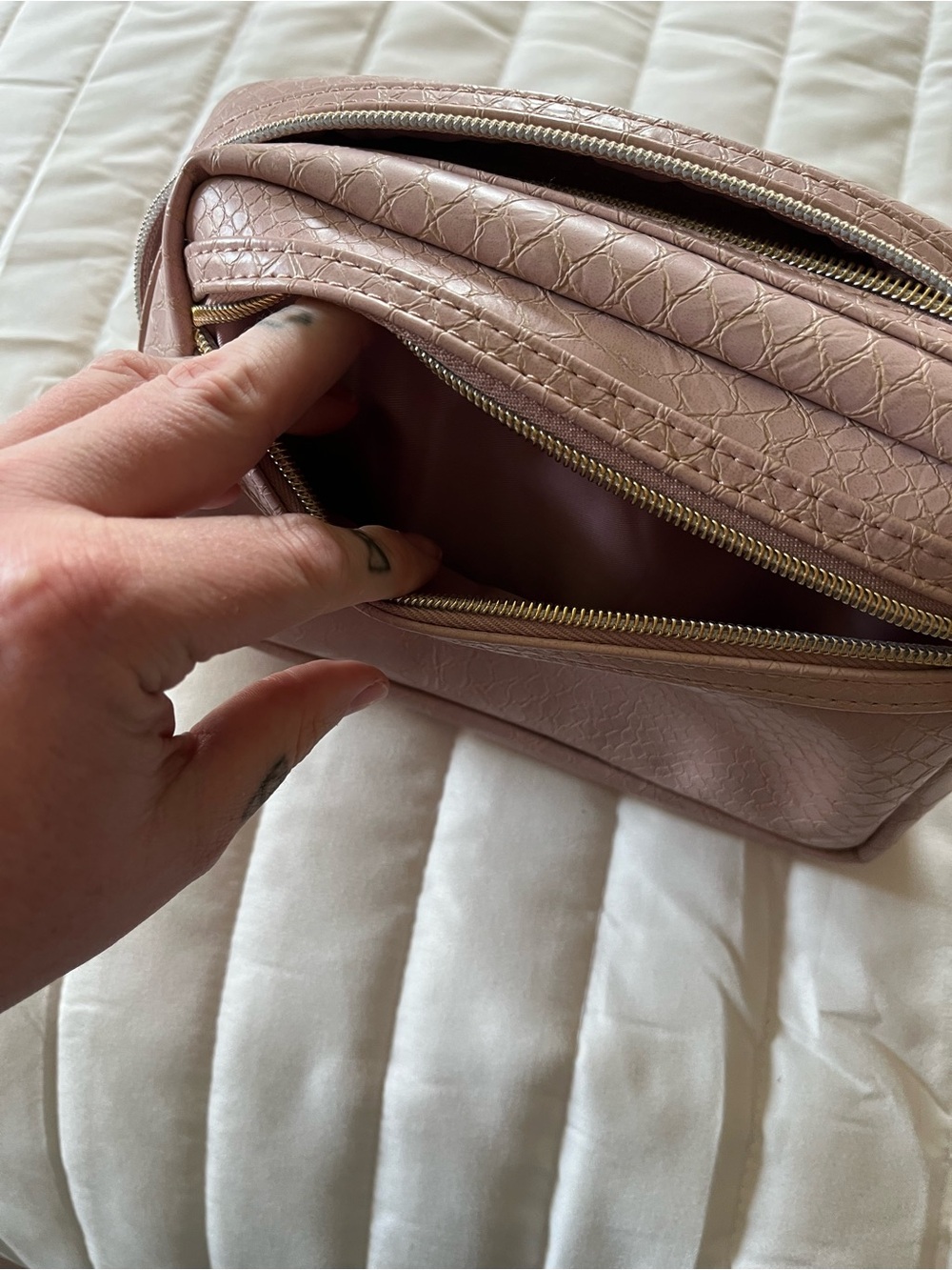 Sonia Kashuk Blush Pink Makeup Bag Set - Picture 5 of 6